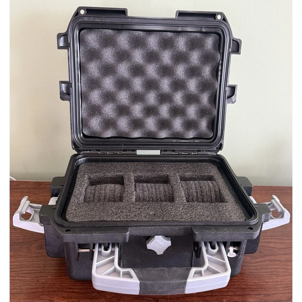 Invicta 3 Watch Slot Case- Disney Mickey Mouse‎ Limited Edition